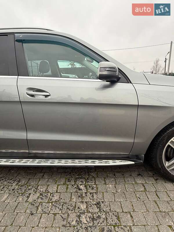 Внедорожник / Кроссовер Mercedes-Benz GLE-Class 2016 в Коростышеве фото 15 Внедорожник / Кроссовер Mercedes-Benz GLE-Class 2016 в Коростышеве