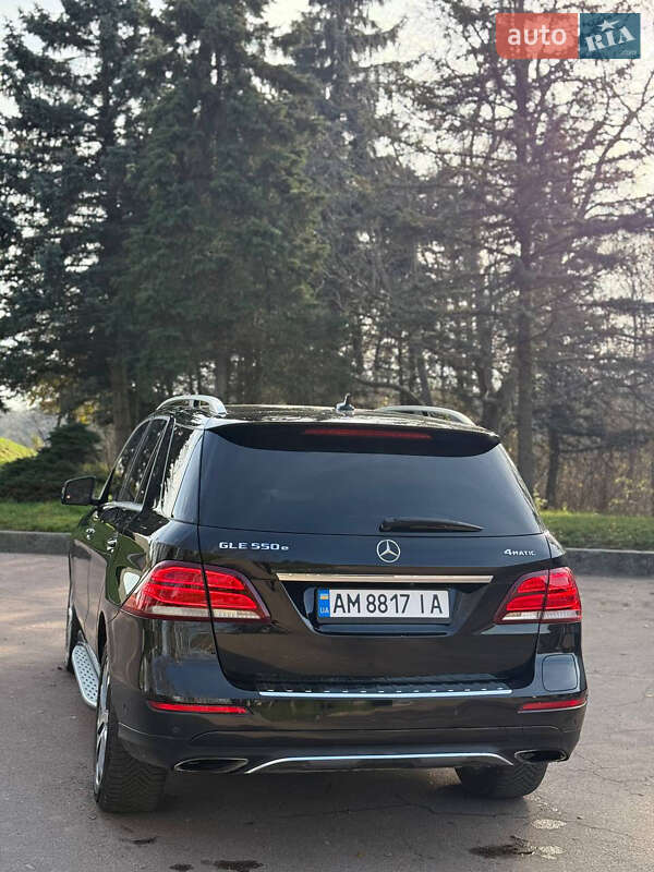Внедорожник / Кроссовер Mercedes-Benz GLE-Class 2017 в Житомире