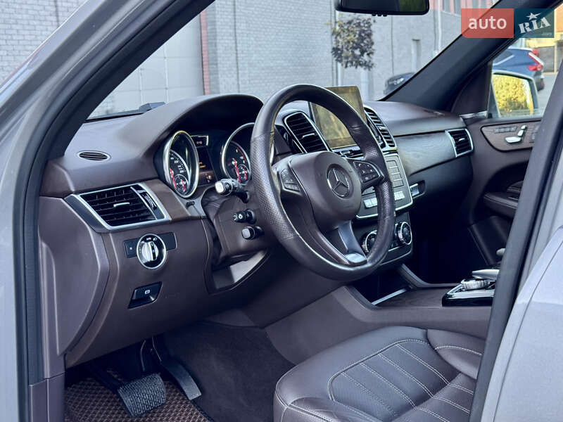 Позашляховик / Кросовер Mercedes-Benz GLE-Class 2016 в Рівному