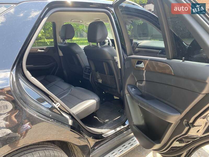 Внедорожник / Кроссовер Mercedes-Benz GLE-Class 2017 в Львове