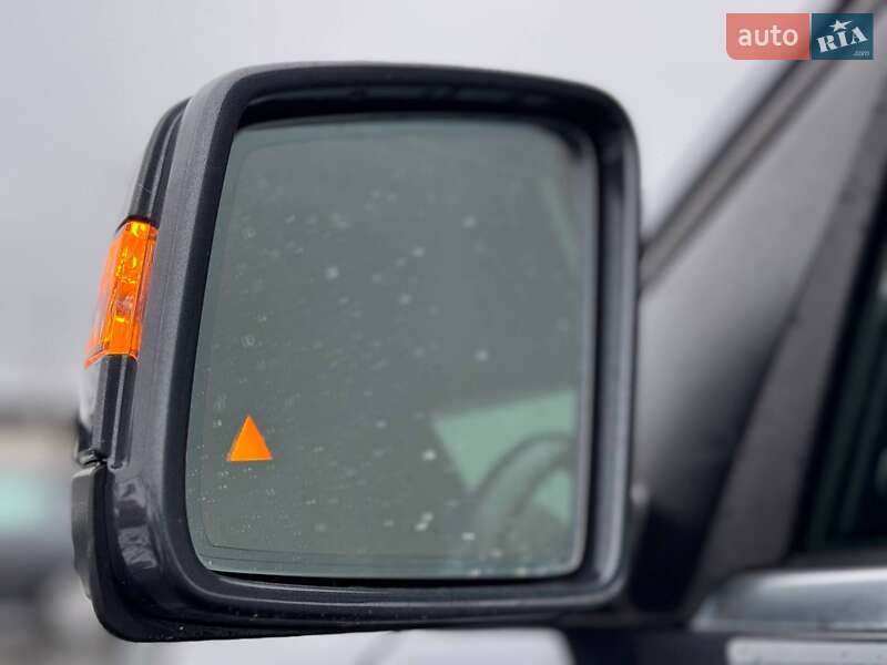 Внедорожник / Кроссовер Mercedes-Benz GLE-Class 2016 в Ровно