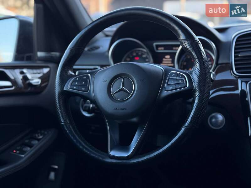 Внедорожник / Кроссовер Mercedes-Benz GLE-Class 2016 в Ровно