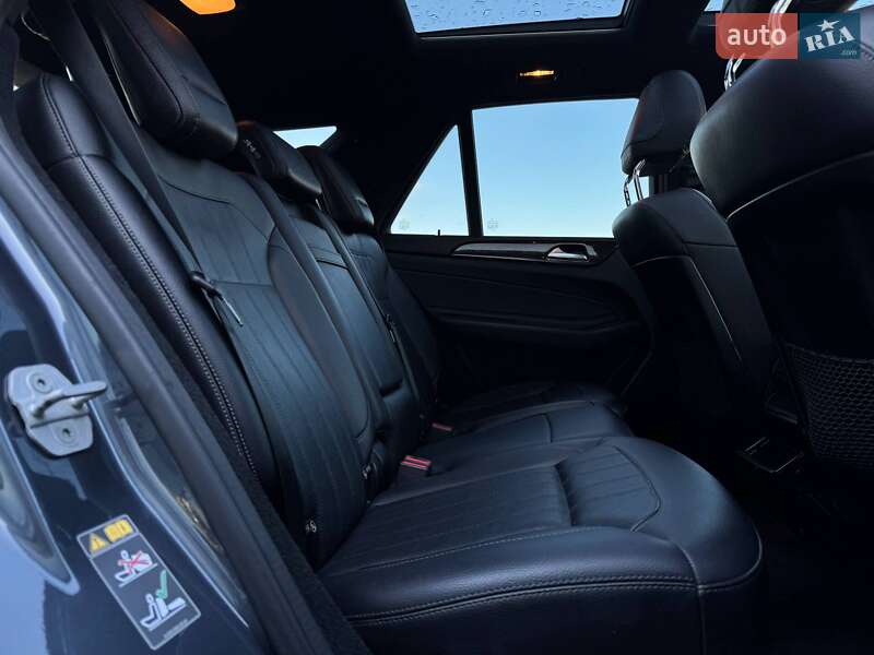 Внедорожник / Кроссовер Mercedes-Benz GLE-Class 2016 в Ровно