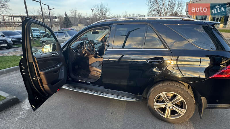 Внедорожник / Кроссовер Mercedes-Benz GLE-Class 2016 в Днепре