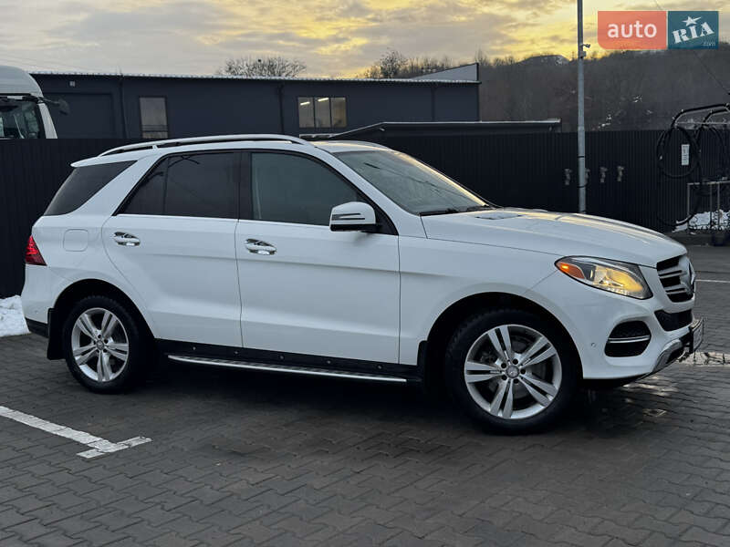 Внедорожник / Кроссовер Mercedes-Benz GLE-Class 2016 в Львове фото 9 Внедорожник / Кроссовер Mercedes-Benz GLE-Class 2016 в Львове