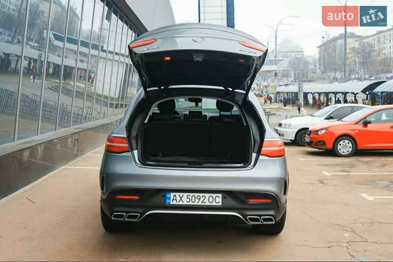 Внедорожник / Кроссовер Mercedes-Benz GLE-Class 2015 в Киеве