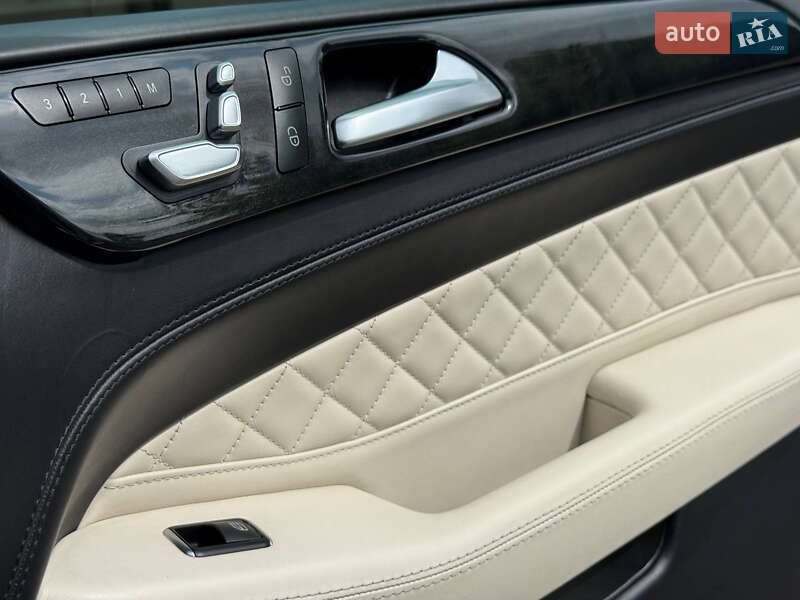 Внедорожник / Кроссовер Mercedes-Benz GLE-Class 2015 в Ровно