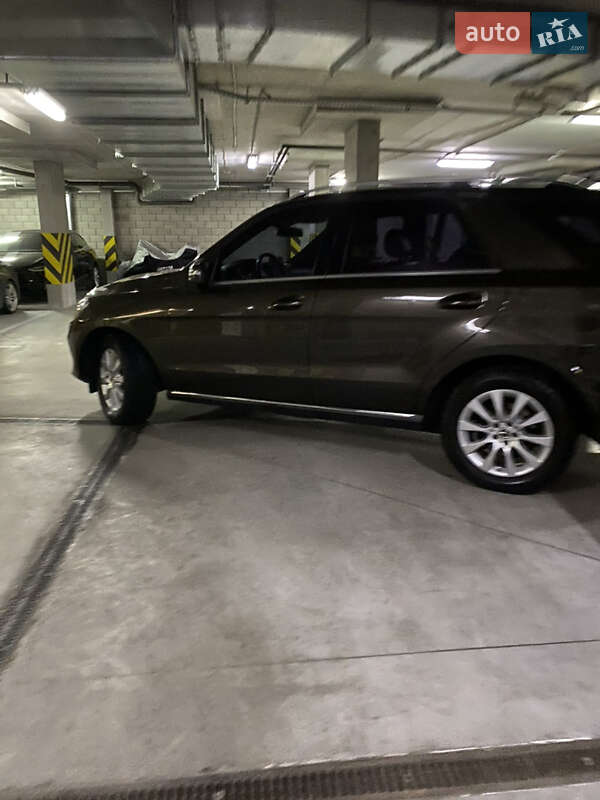 Позашляховик / Кросовер Mercedes-Benz GLE-Class 2017 в Києві