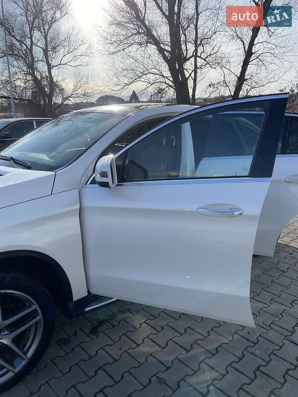 Позашляховик / Кросовер Mercedes-Benz GLE-Class 2015 в Чернівцях