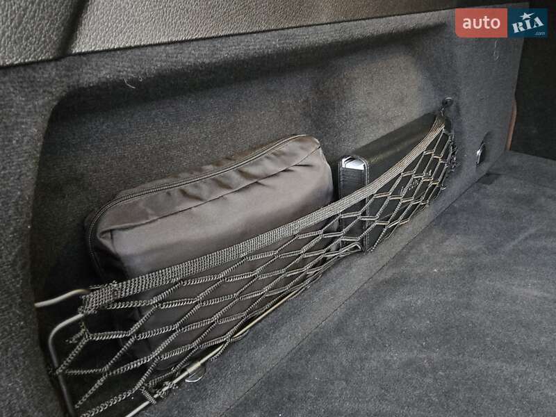 Внедорожник / Кроссовер Mercedes-Benz GLE-Class 2024 в Киеве фото 34 Внедорожник / Кроссовер Mercedes-Benz GLE-Class 2024 в Киеве