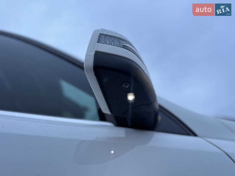 Позашляховик / Кросовер Mercedes-Benz GLE-Class 2015 в Ужгороді