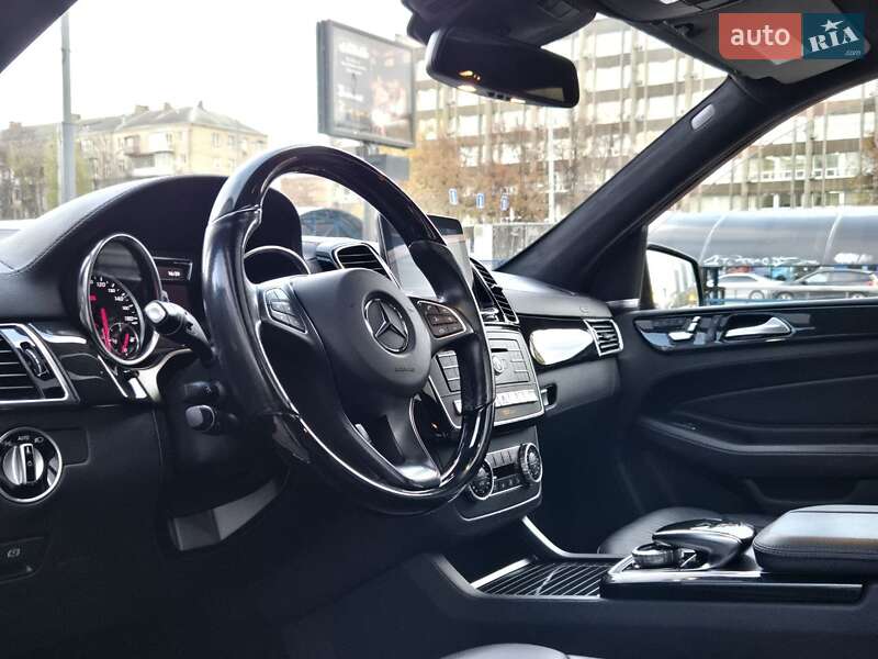 Позашляховик / Кросовер Mercedes-Benz GLE-Class 2017 в Києві