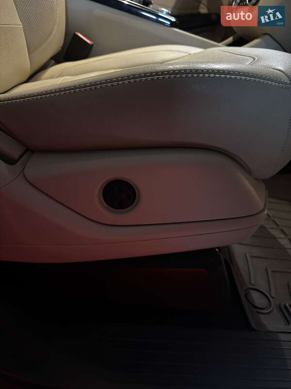 Позашляховик / Кросовер Mercedes-Benz GLE-Class 2018 в Києві