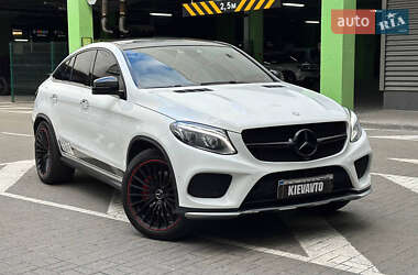 Позашляховик / Кросовер Mercedes-Benz GLE-Class 2016 в Києві