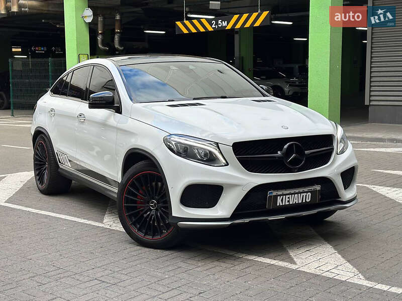 Mercedes-Benz GLE-Class 2016 Mercedes-Benz GLE-Class 2016