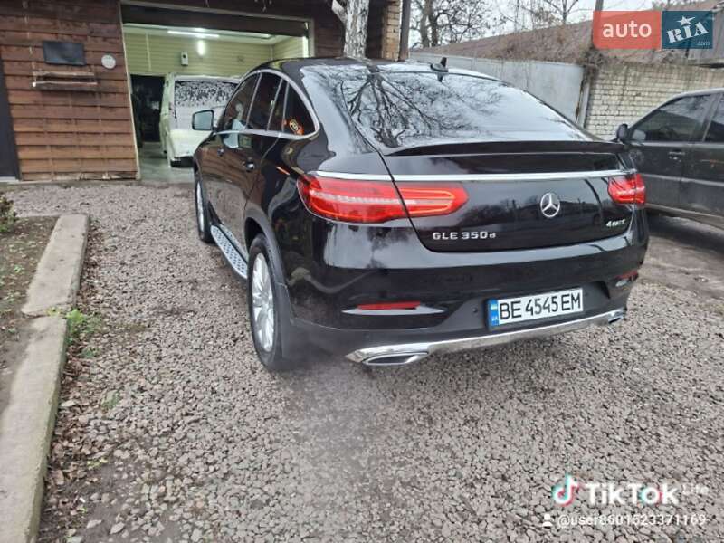 Внедорожник / Кроссовер Mercedes-Benz GLE-Class 2015 в Врадиевке фото 9 Внедорожник / Кроссовер Mercedes-Benz GLE-Class 2015 в Врадиевке