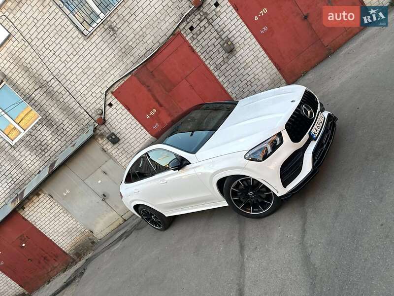 Mercedes-Benz GLE-Class 2021