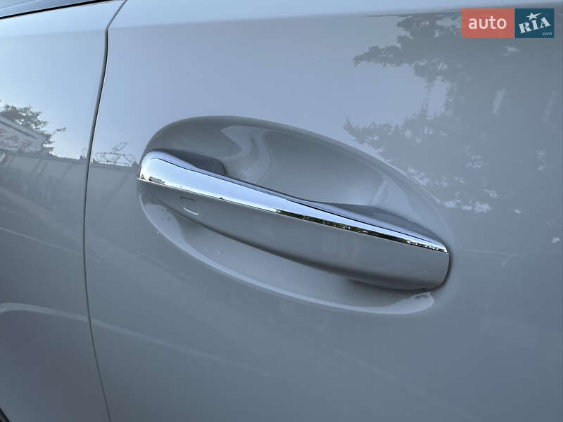 Внедорожник / Кроссовер Mercedes-Benz GLE-Class 2020 в Житомире