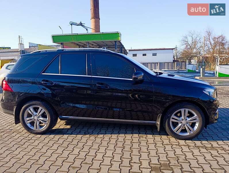 Внедорожник / Кроссовер Mercedes-Benz GLE-Class 2016 в Коломые фото 5 Внедорожник / Кроссовер Mercedes-Benz GLE-Class 2016 в Коломые