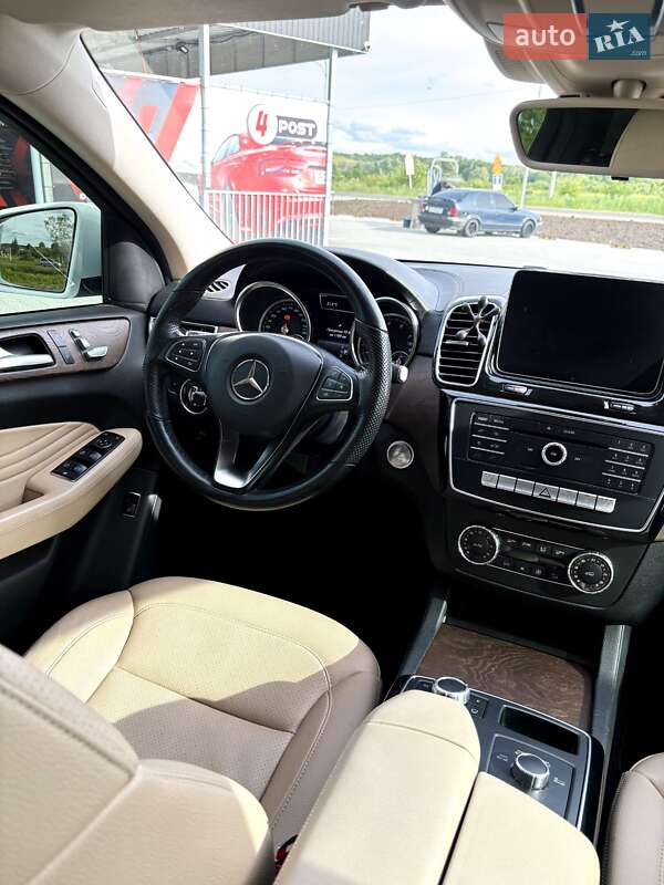 Внедорожник / Кроссовер Mercedes-Benz GLE-Class 2018 в Яворове