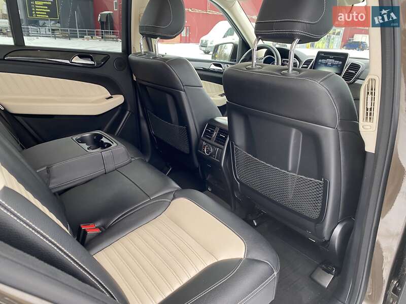 Внедорожник / Кроссовер Mercedes-Benz GLE-Class 2015 в Киеве фото 18 Внедорожник / Кроссовер Mercedes-Benz GLE-Class 2015 в Киеве