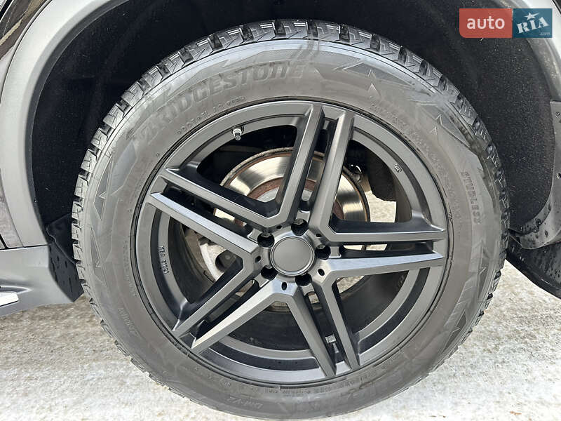 Внедорожник / Кроссовер Mercedes-Benz GLE-Class 2017 в Черновцах фото 23 Внедорожник / Кроссовер Mercedes-Benz GLE-Class 2017 в Черновцах