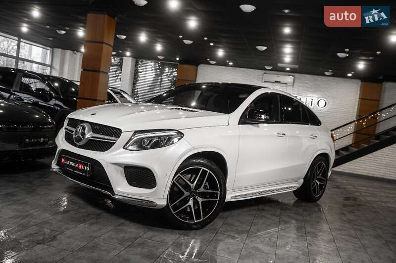 Mercedes-Benz GLE-Class 2017 Mercedes-Benz GLE-Class 2017