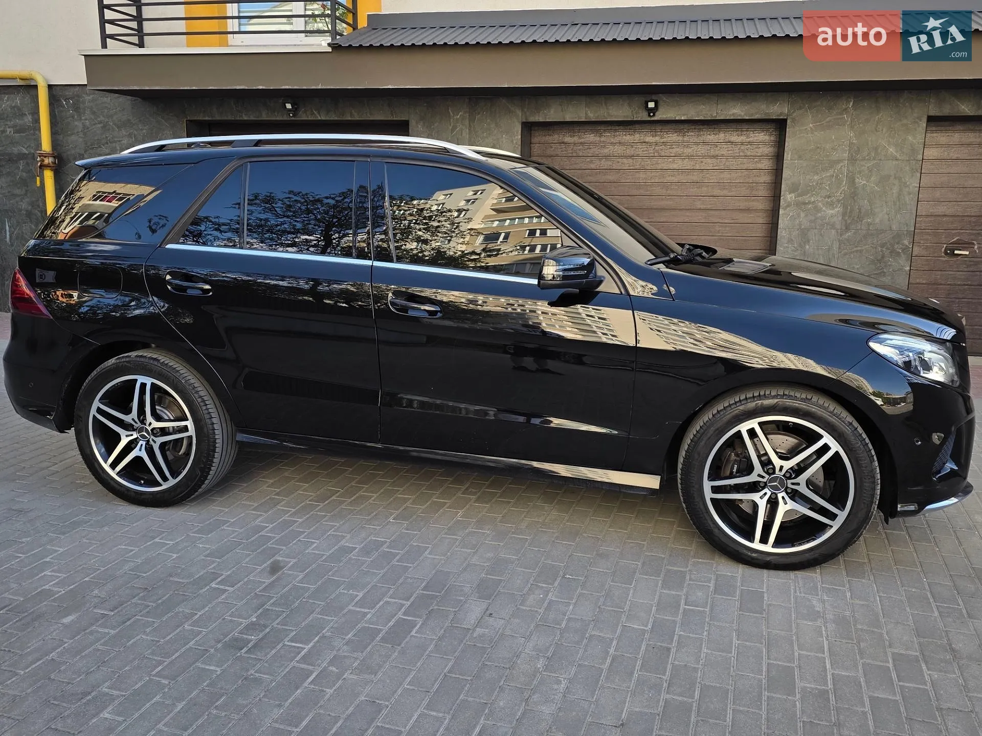 2016 Mercedes-Benz GLE - мініатюра 13