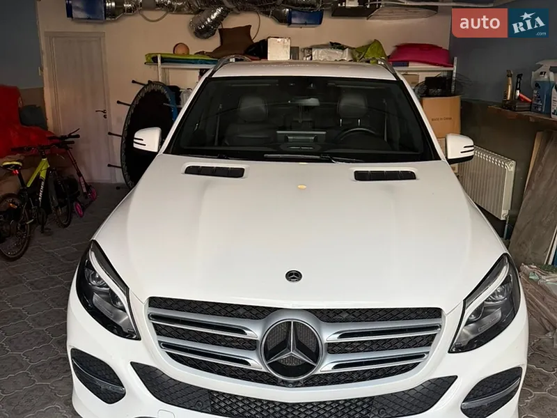 Mercedes-Benz GLE-Class
