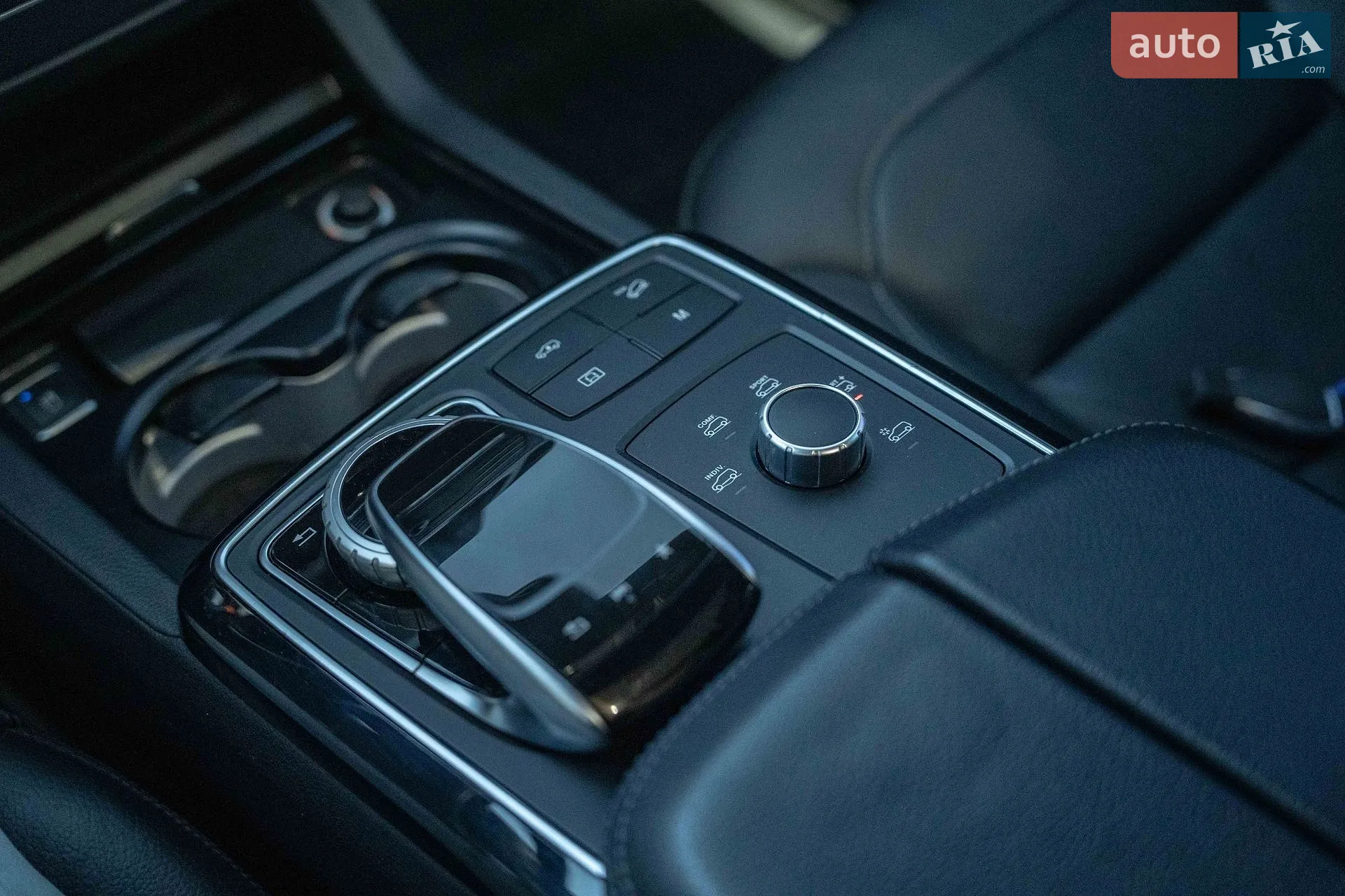 2017 Mercedes-Benz GLE - мініатюра 39