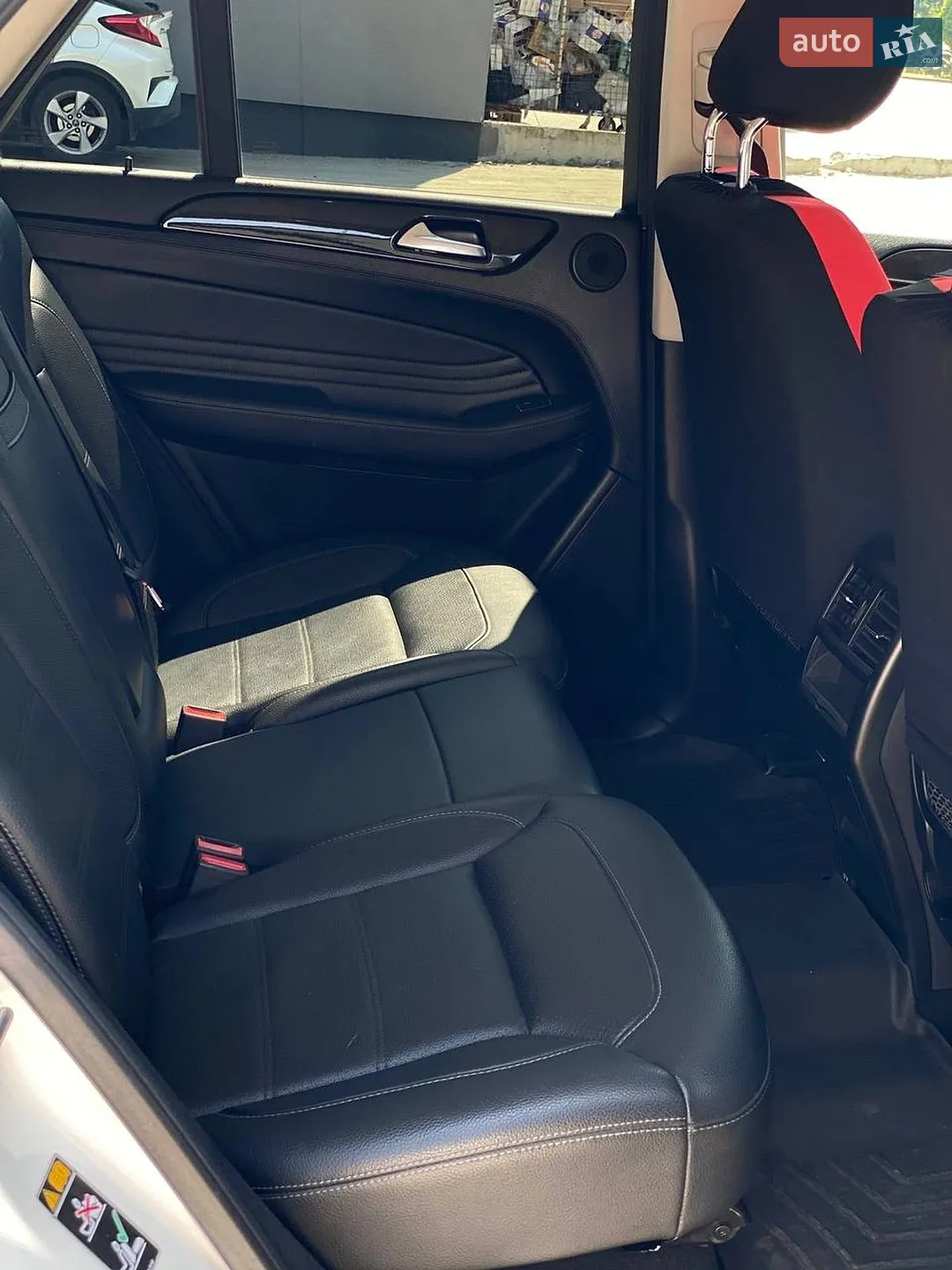 2018 Mercedes-Benz GLE - мініатюра 48