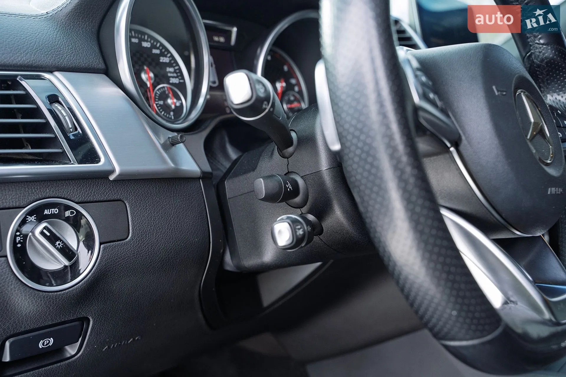 2016 Mercedes-Benz GLE - мініатюра 22