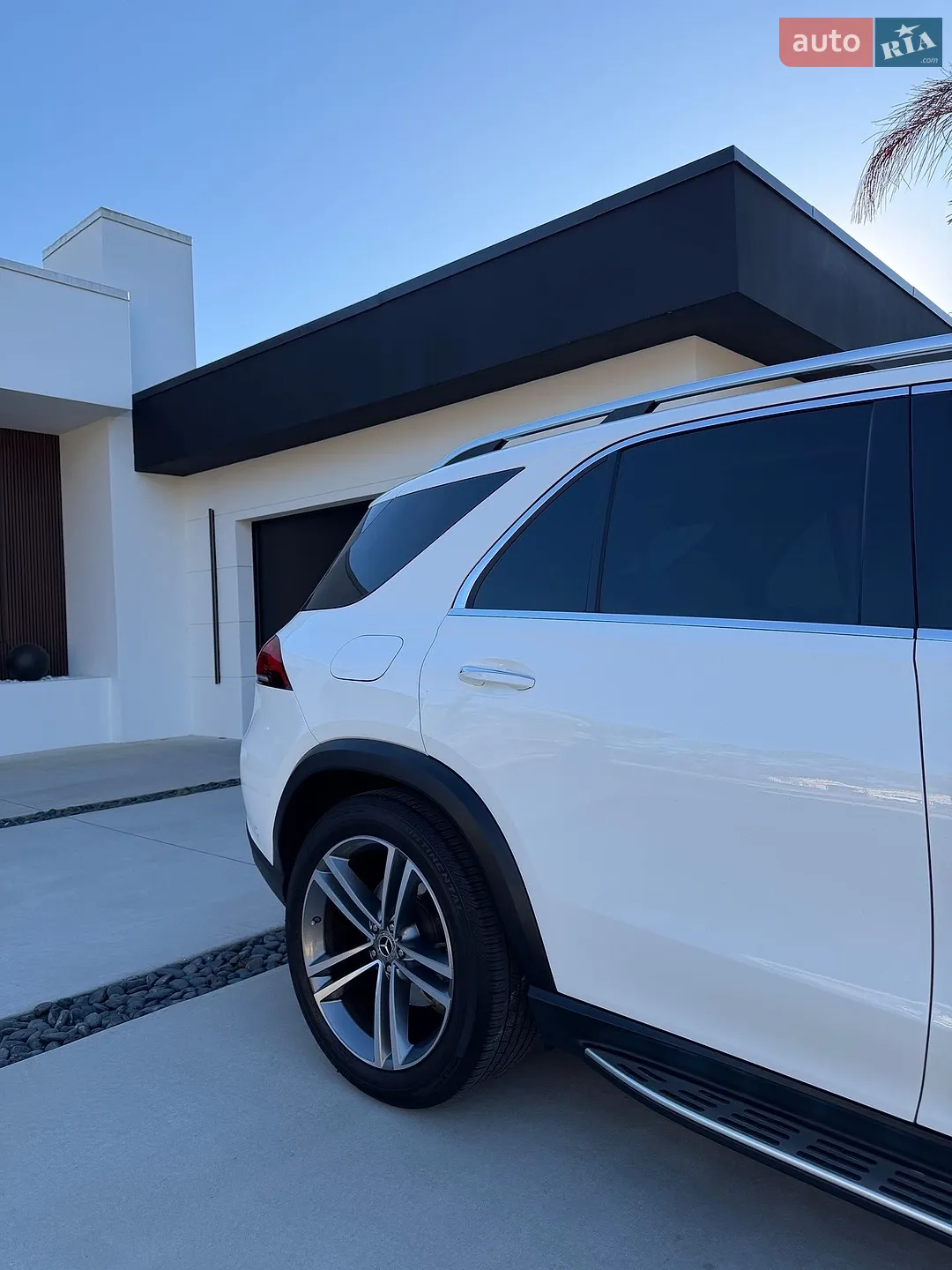 2020 Mercedes-Benz GLE - мініатюра 11