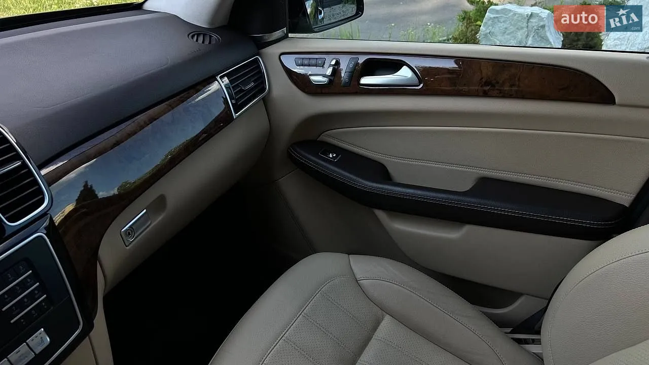 2016 Mercedes-Benz GLE - мініатюра 15