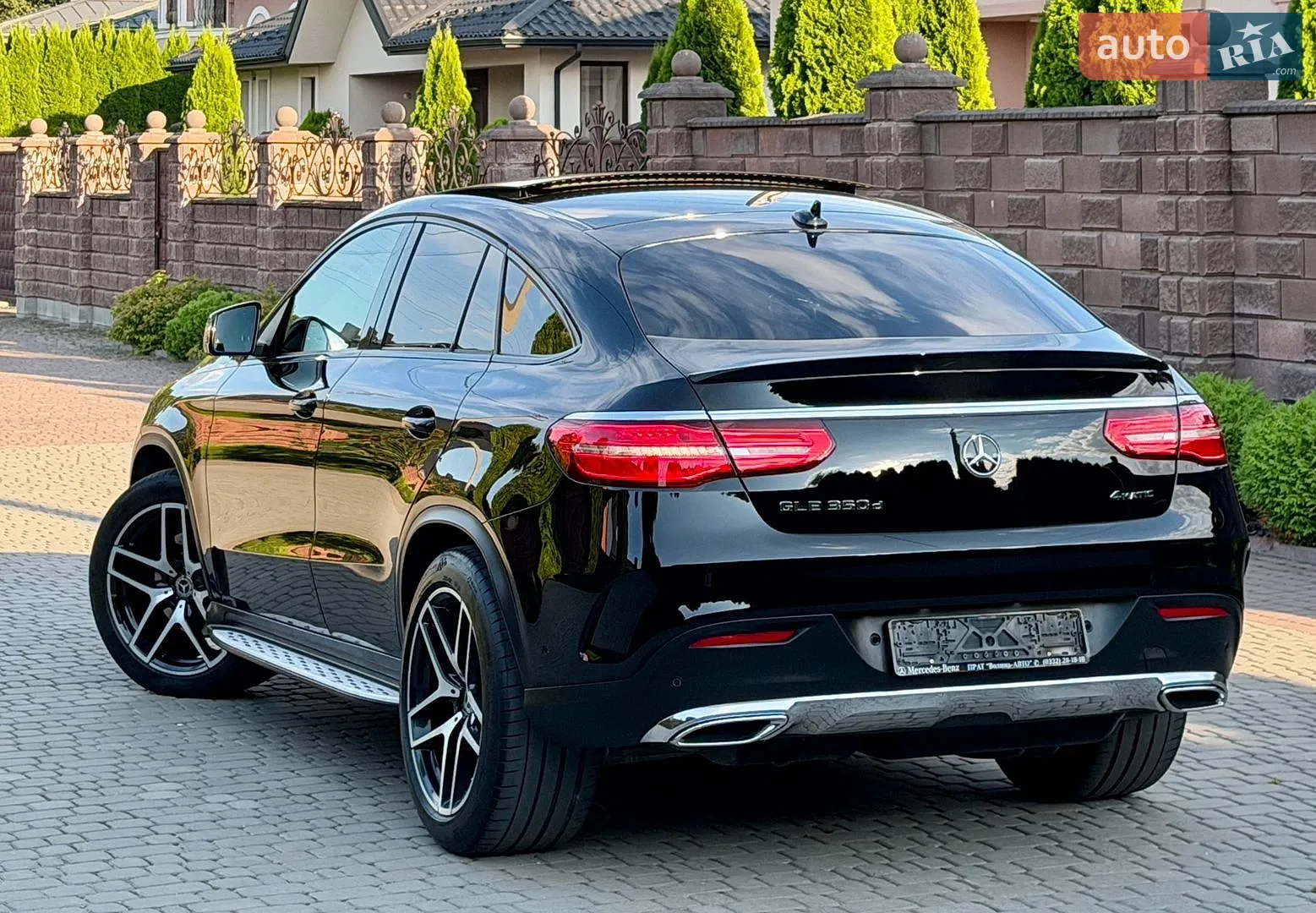 2017 Mercedes-Benz GLE - мініатюра 21
