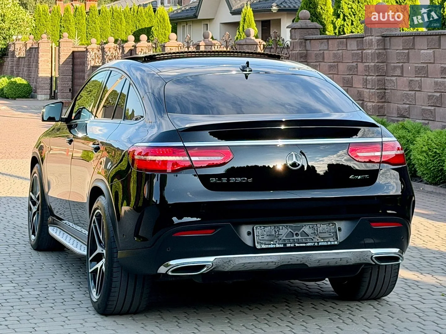 2017 Mercedes-Benz GLE - мініатюра 24