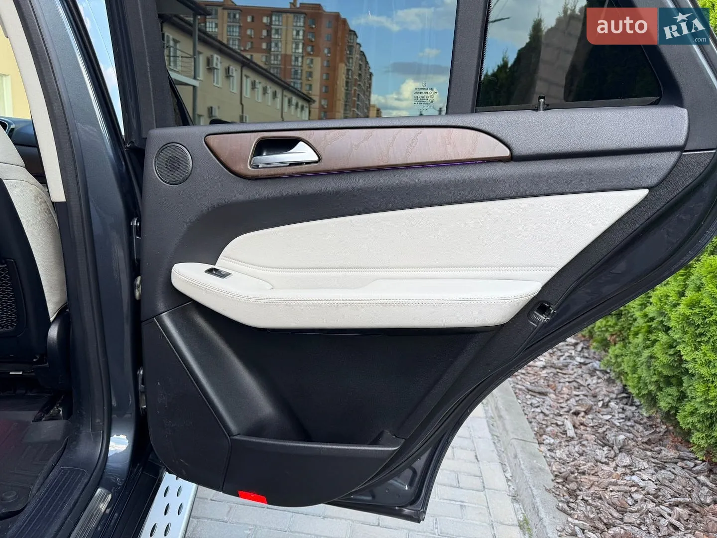 2016 Mercedes-Benz GLE - мініатюра 52