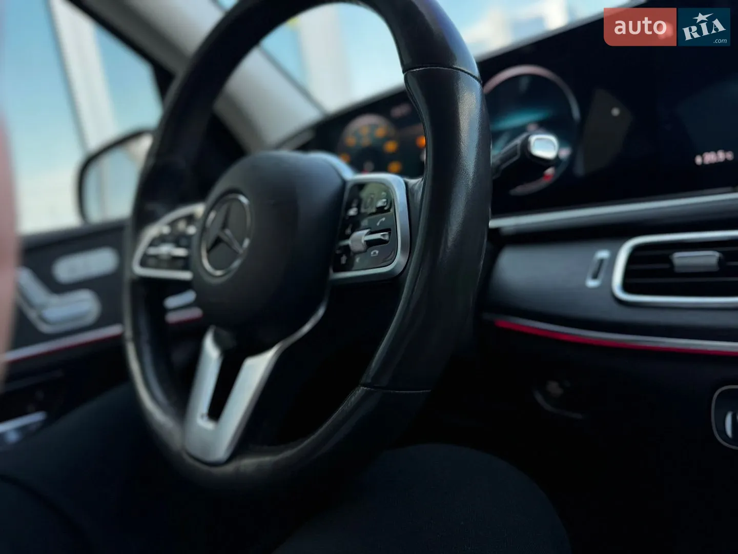 2019 Mercedes-Benz GLE - мініатюра 43