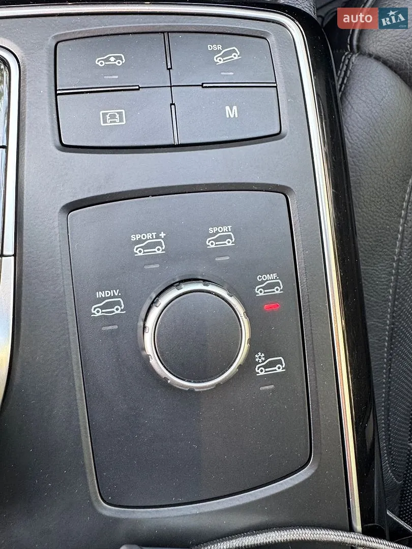 2017 Mercedes-Benz GLE - мініатюра 39