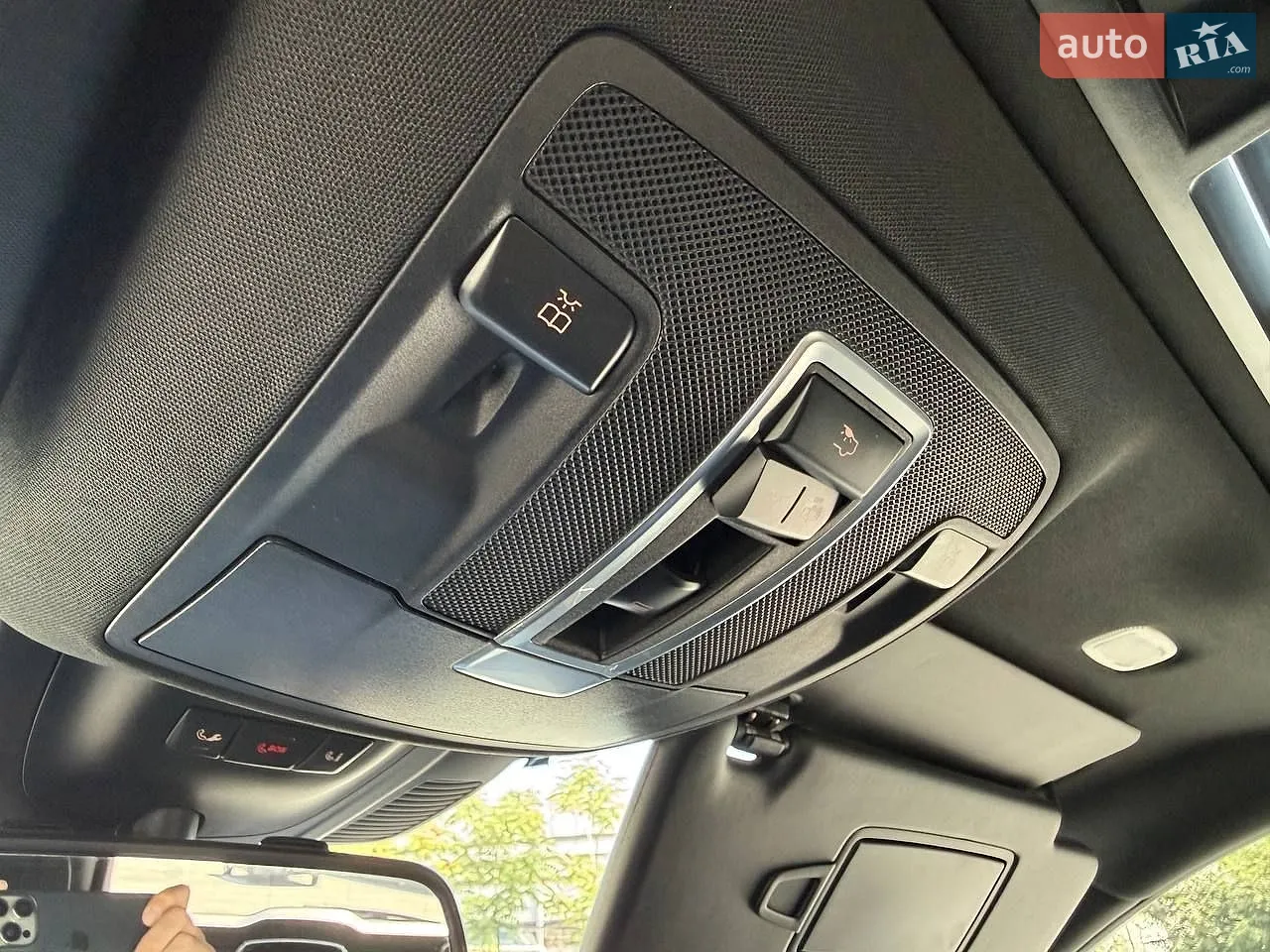 2016 Mercedes-Benz GLE - мініатюра 26
