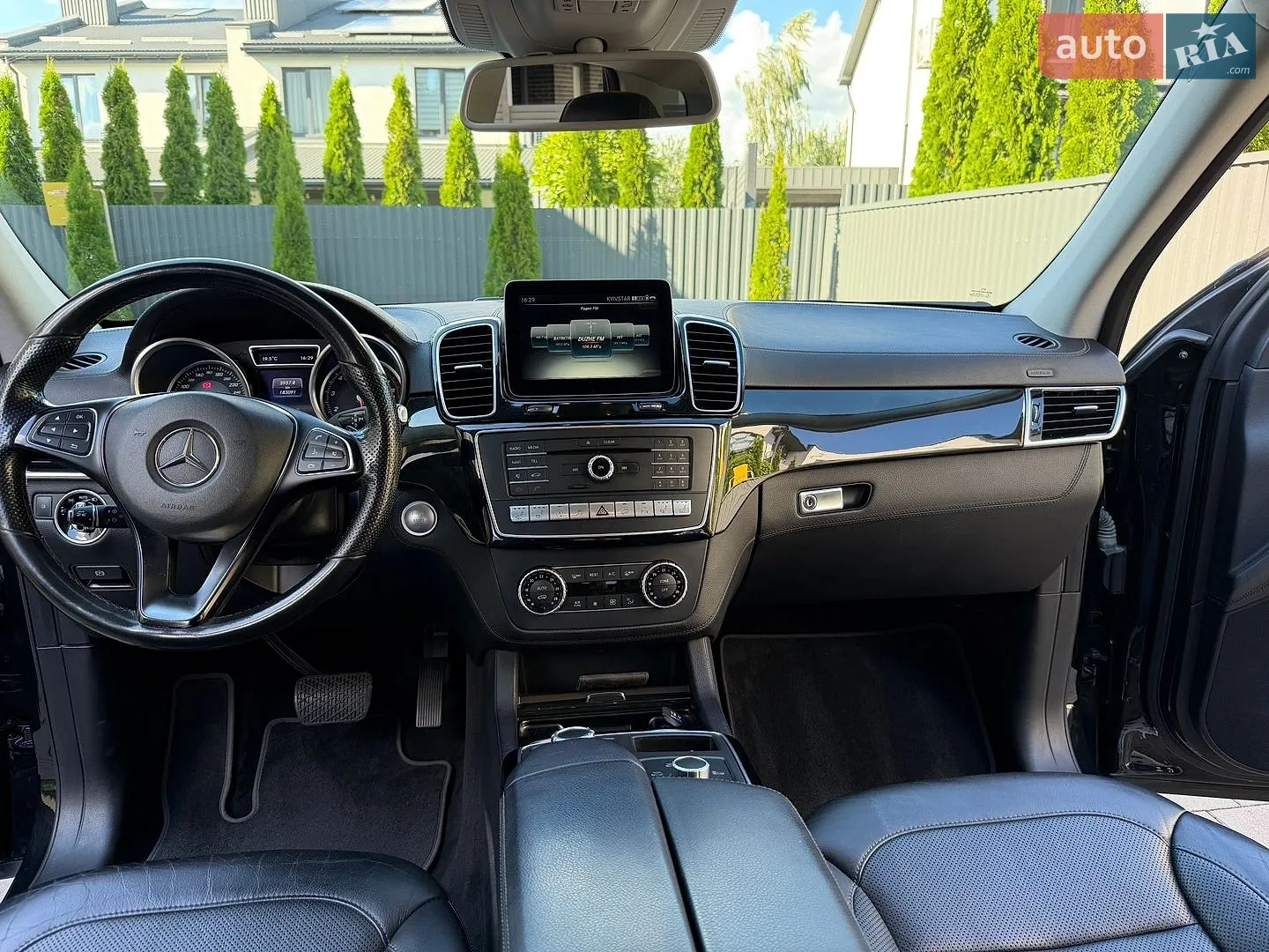 2017 Mercedes-Benz GLE - мініатюра 9