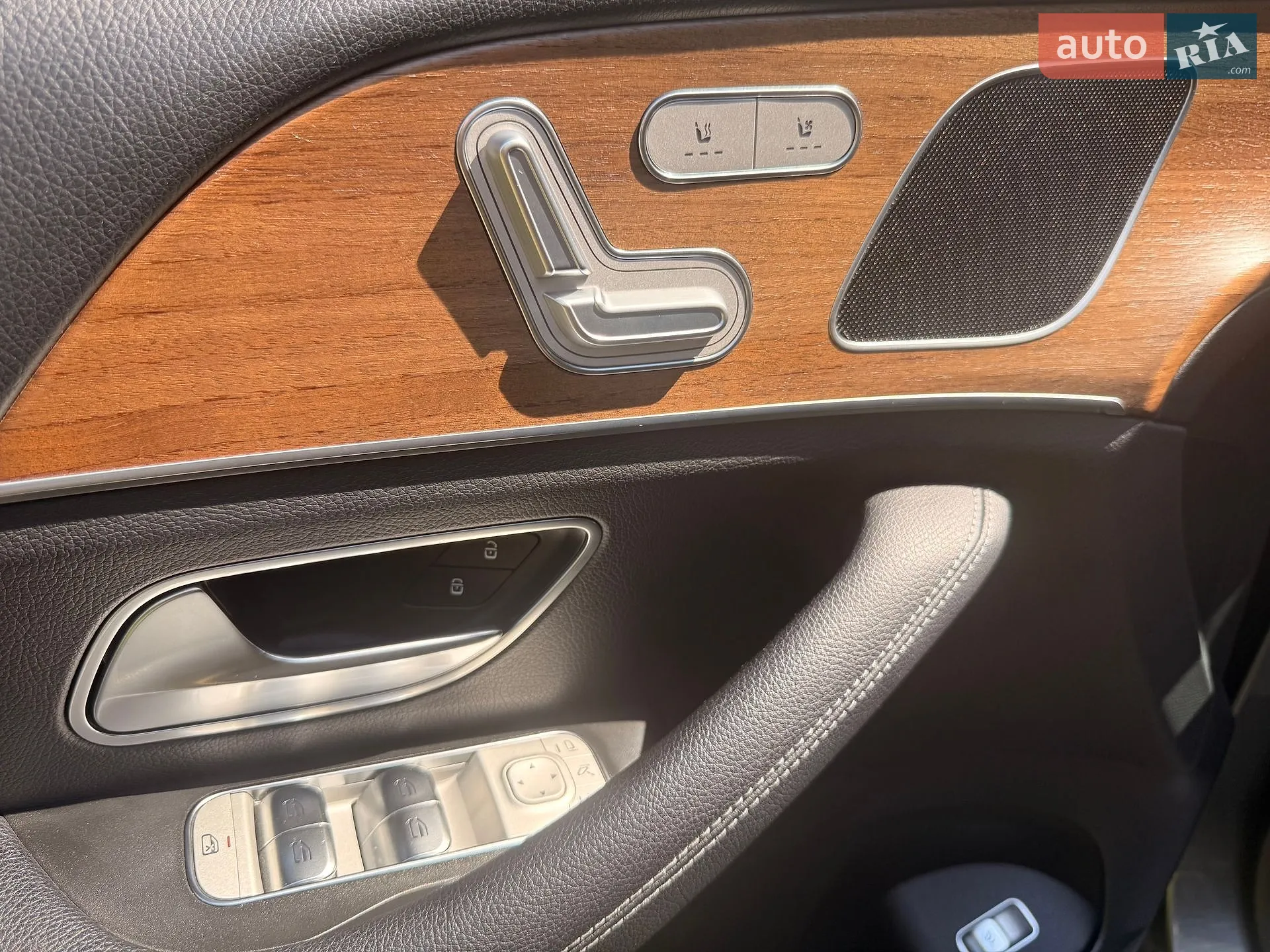 2020 Mercedes-Benz GLE - мініатюра 19