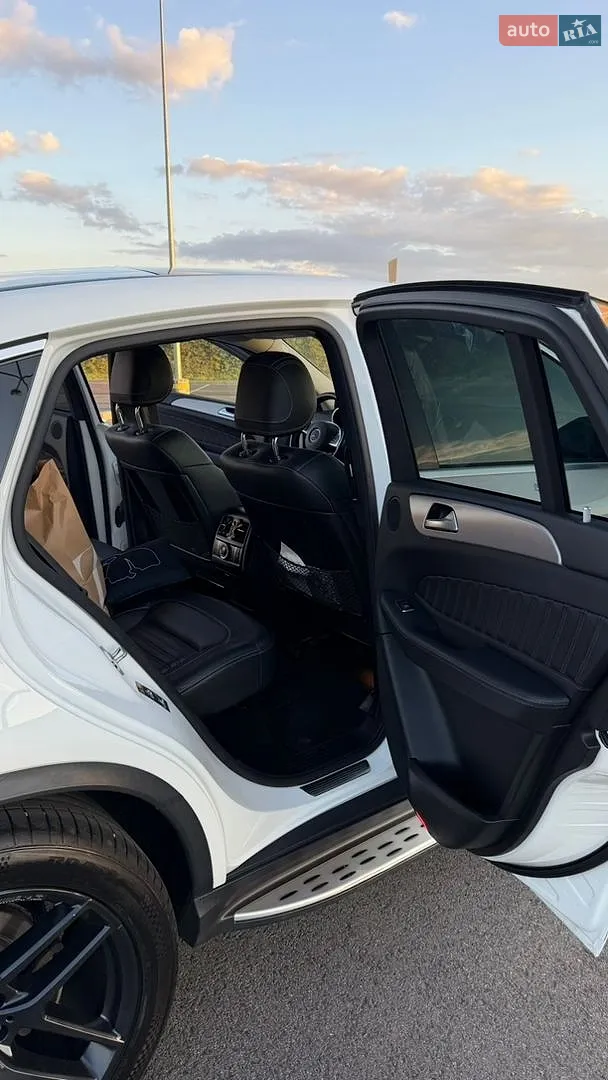 2017 Mercedes-Benz GLE - мініатюра 29