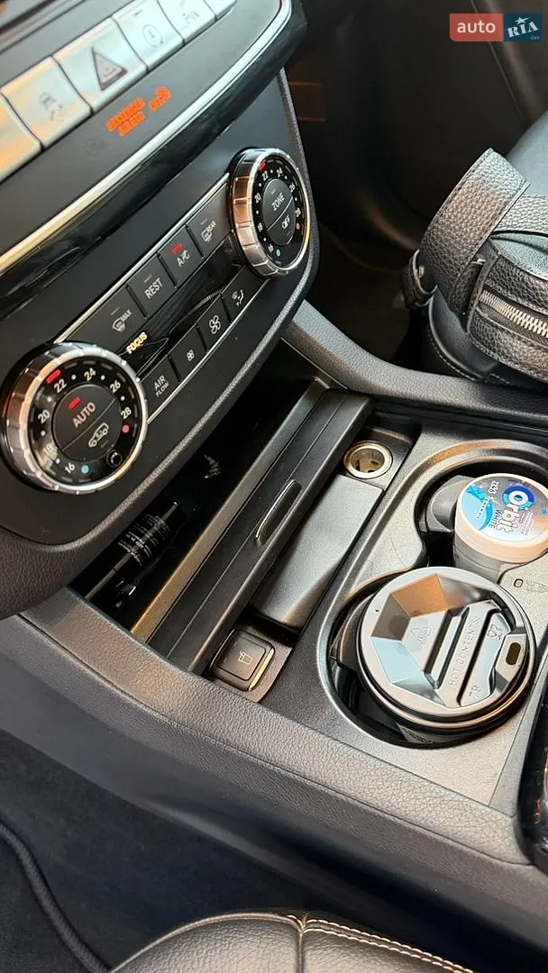 2017 Mercedes-Benz GLE - мініатюра 25