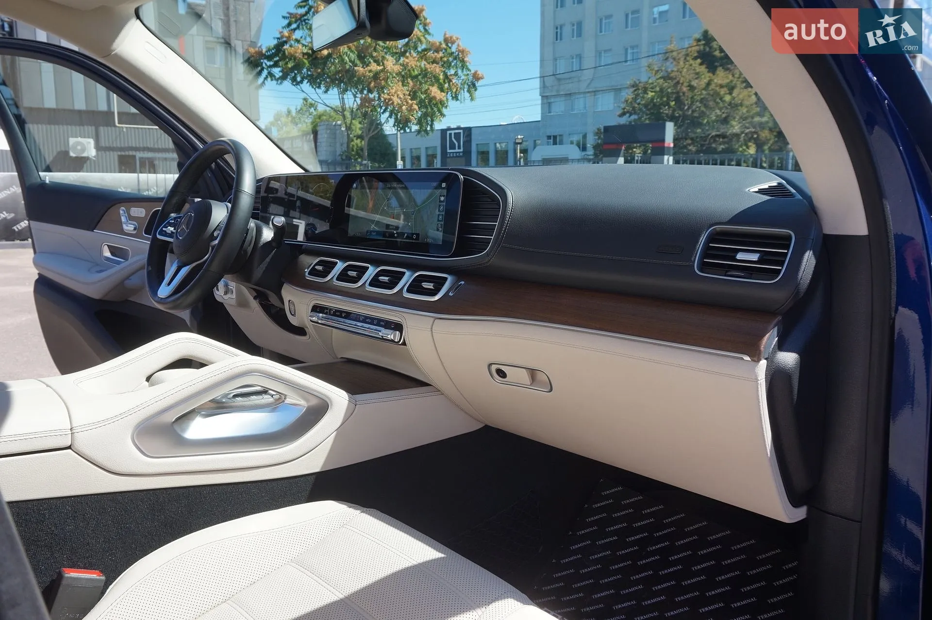 2021 Mercedes-Benz GLE - мініатюра 38