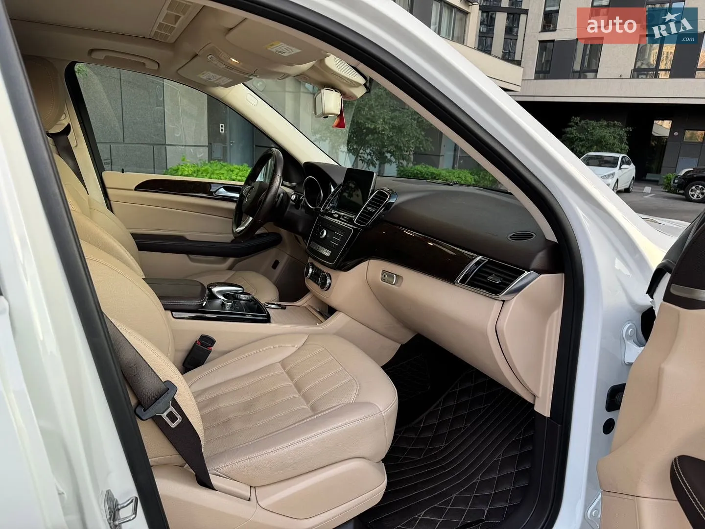 2018 Mercedes-Benz GLE - мініатюра 13