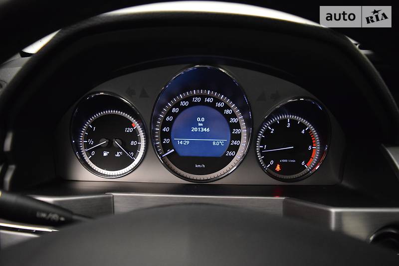 Внедорожник / Кроссовер Mercedes-Benz GLK-Class 2010 в Дубно