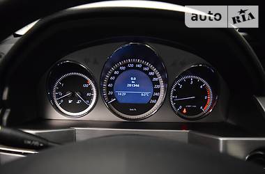 Позашляховик / Кросовер Mercedes-Benz GLK-Class 2010 в 