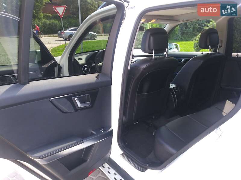 Внедорожник / Кроссовер Mercedes-Benz GLK-Class 2013 в Ивано-Франковске