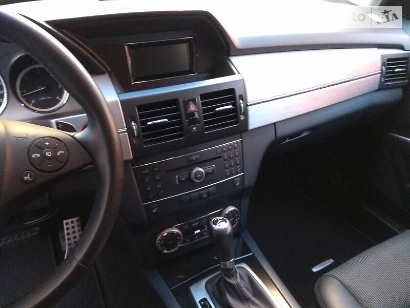 Внедорожник / Кроссовер Mercedes-Benz GLK-Class 2011 в Казатине